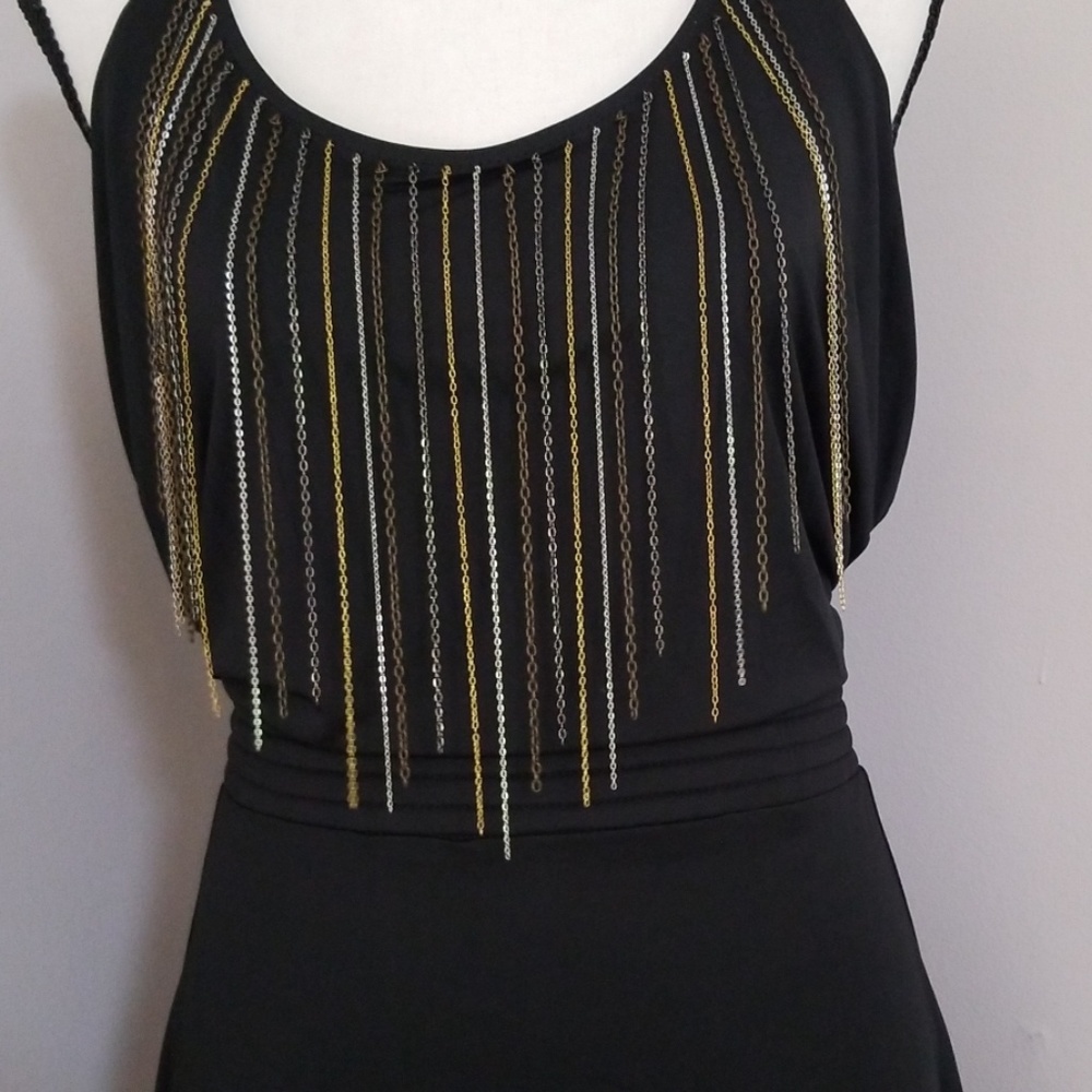 Dress - Picture 2 of 4